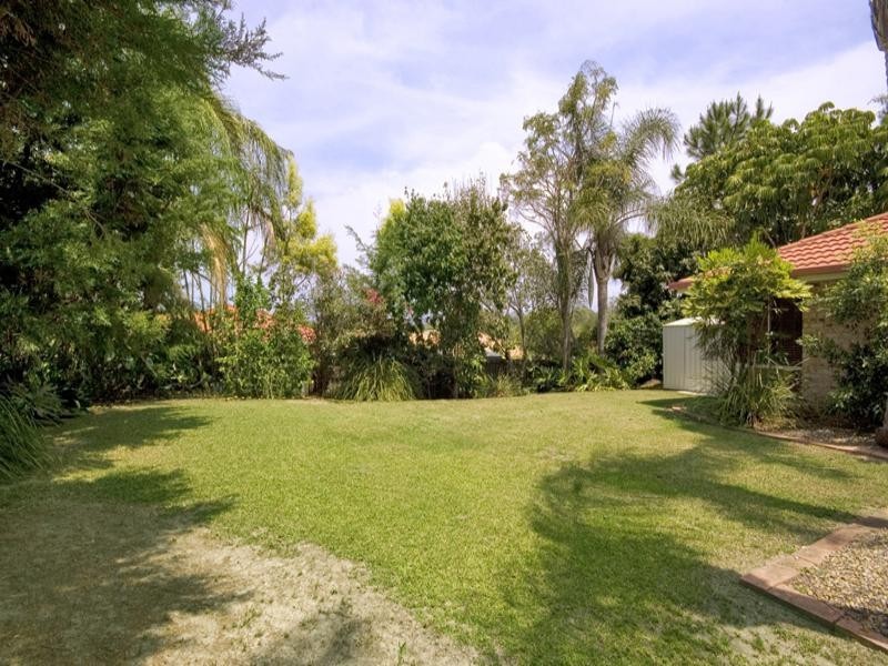 4 Creekwood Place, Helensvale QLD 4212