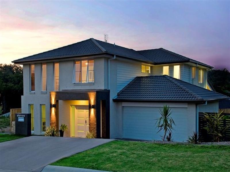 11 Willunga Street, Pacific Pines QLD 4211