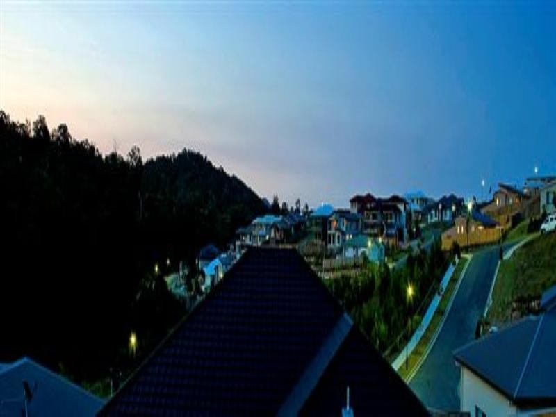 11 Willunga Street, Pacific Pines QLD 4211