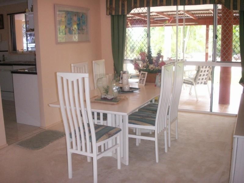 39 Rivertree Avenue, Helensvale QLD 4212