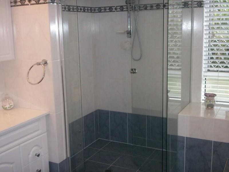 39 Rivertree Avenue, Helensvale QLD 4212