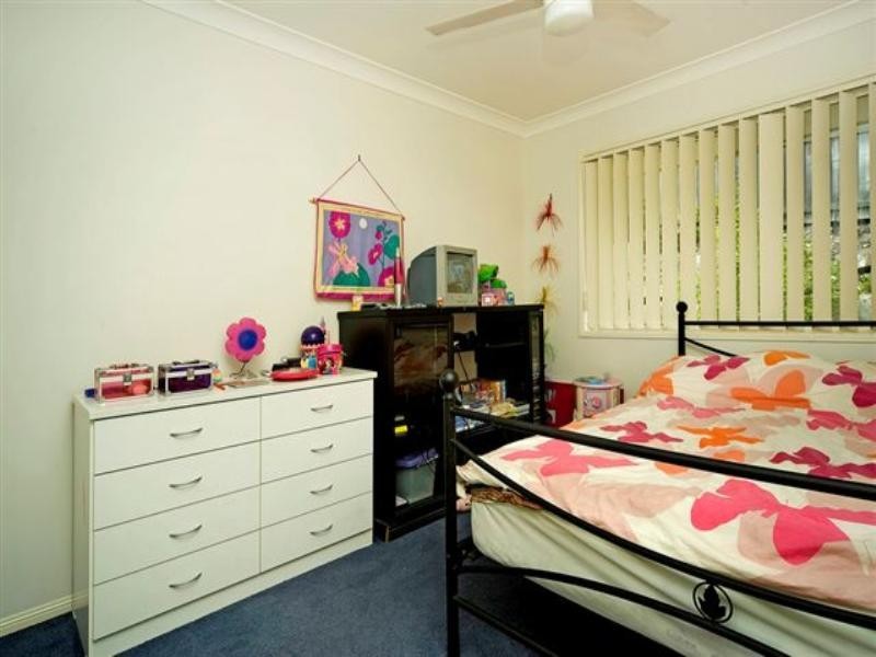 95/31 Archipelago Street, Pacific Pines QLD 4211