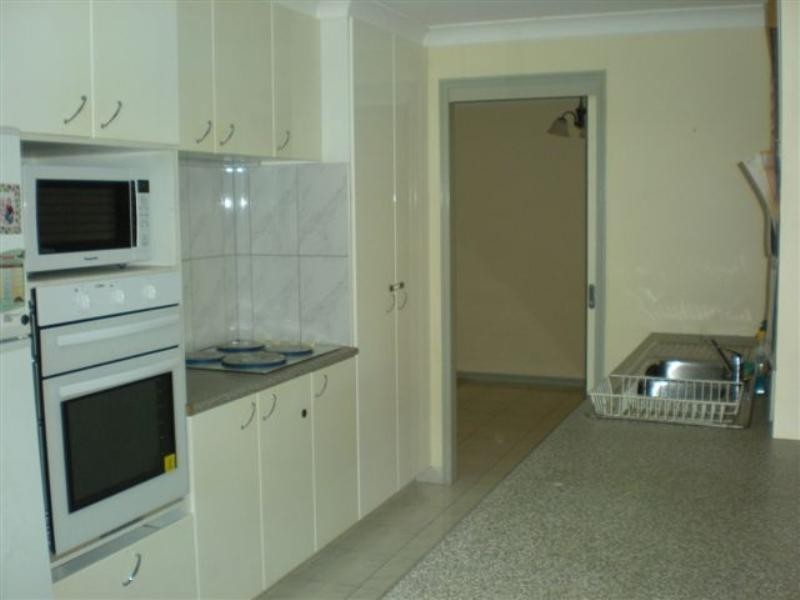 5 Laidley Place, Helensvale QLD 4212