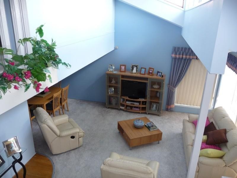 15 Katoomba Court, Helensvale QLD 4212