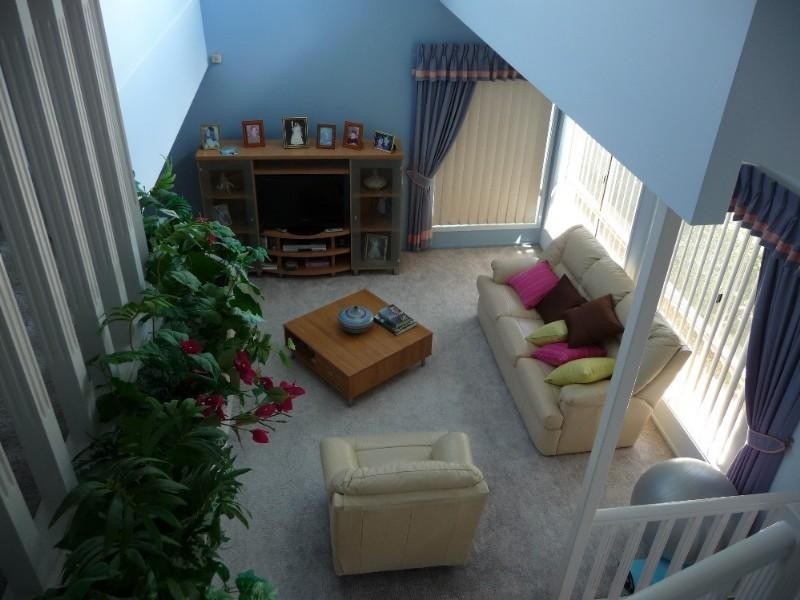 15 Katoomba Court, Helensvale QLD 4212