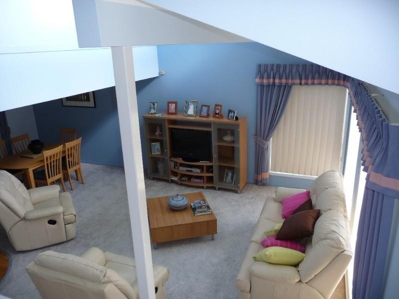 15 Katoomba Court, Helensvale QLD 4212