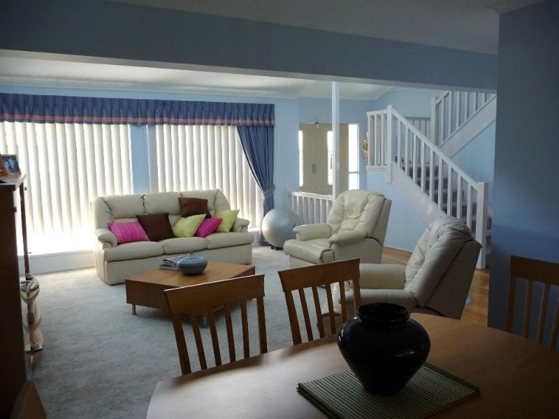 15 Katoomba Court, Helensvale QLD 4212