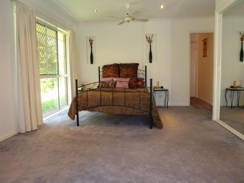 9 Flinders Park Court, Oxenford QLD 4210