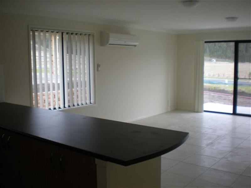 Pacific Pines QLD 4211