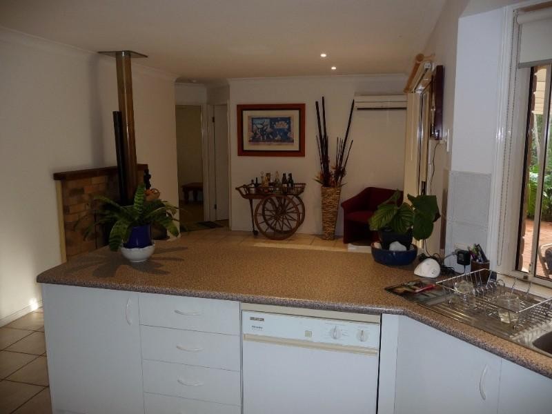 7 Gambier Crescent, Pacific Pines QLD 4211