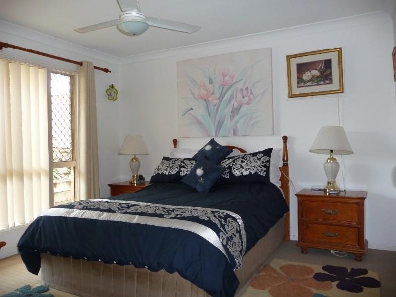 7 Gambier Crescent, Pacific Pines QLD 4211