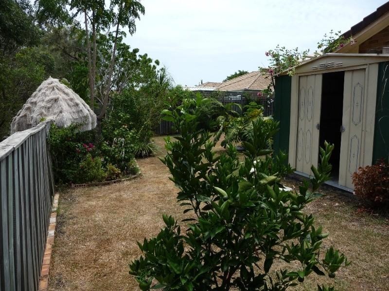 7 Gambier Crescent, Pacific Pines QLD 4211