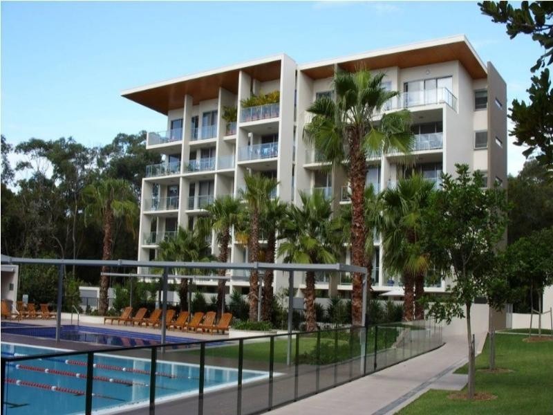 D2/16 Musgrave Avenue, Southport QLD 4215