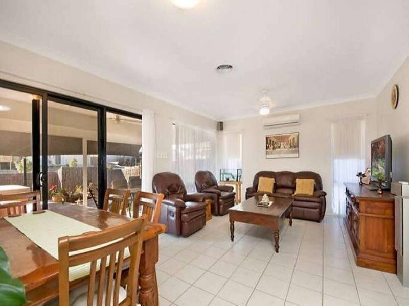 24 Barrington Street, Upper Coomera QLD 4209