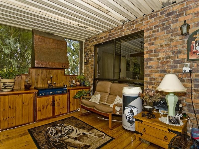 13 Mullewa Crescent, Helensvale QLD 4212