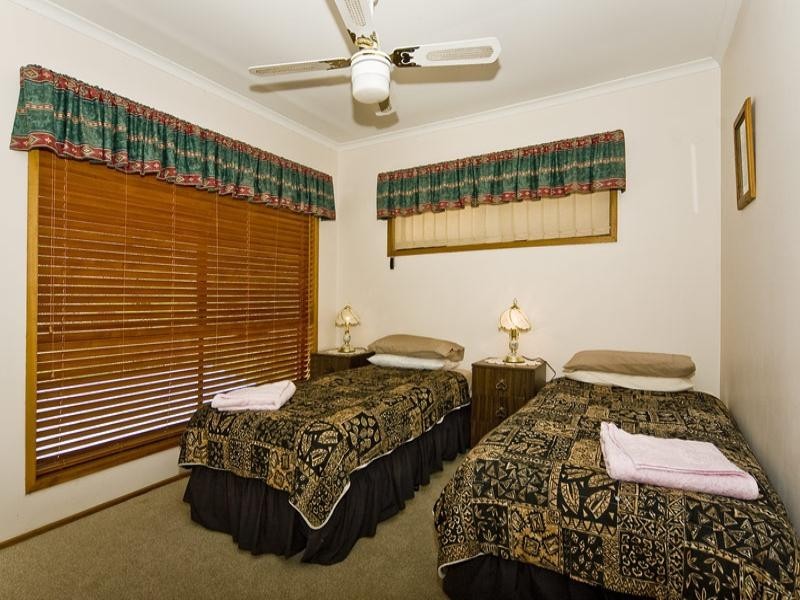 13 Mullewa Crescent, Helensvale QLD 4212