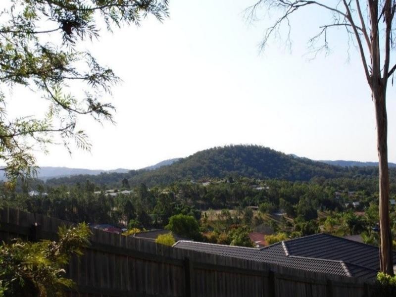 154 Universal Street, Oxenford QLD 4210