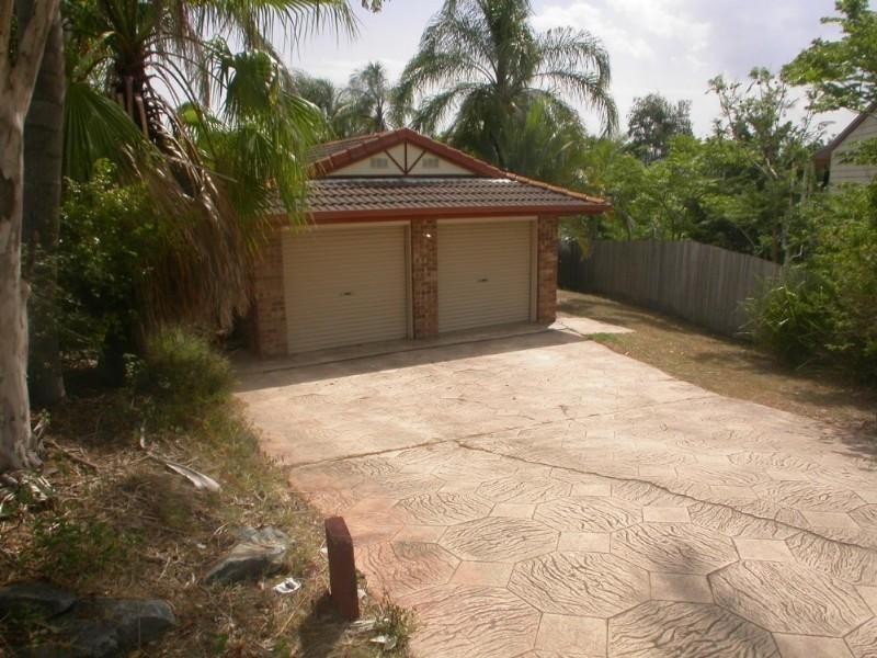 154 Universal Street, Oxenford QLD 4210