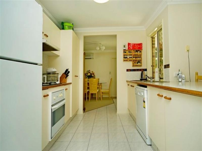 21 Pinehill Drive, Oxenford QLD 4210