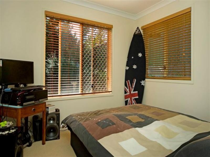 21 Pinehill Drive, Oxenford QLD 4210