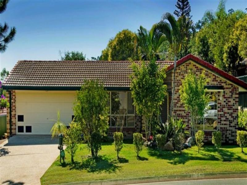 21 Pinehill Drive, Oxenford QLD 4210