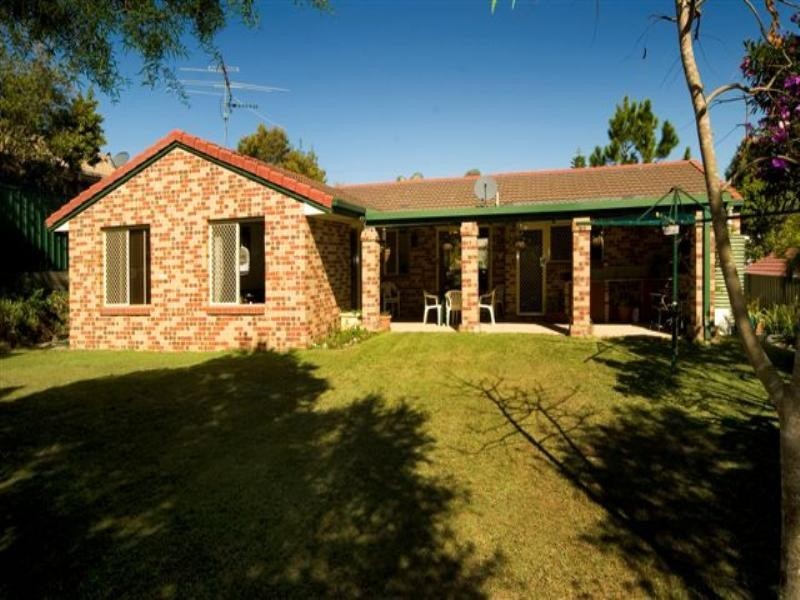 21 Pinehill Drive, Oxenford QLD 4210