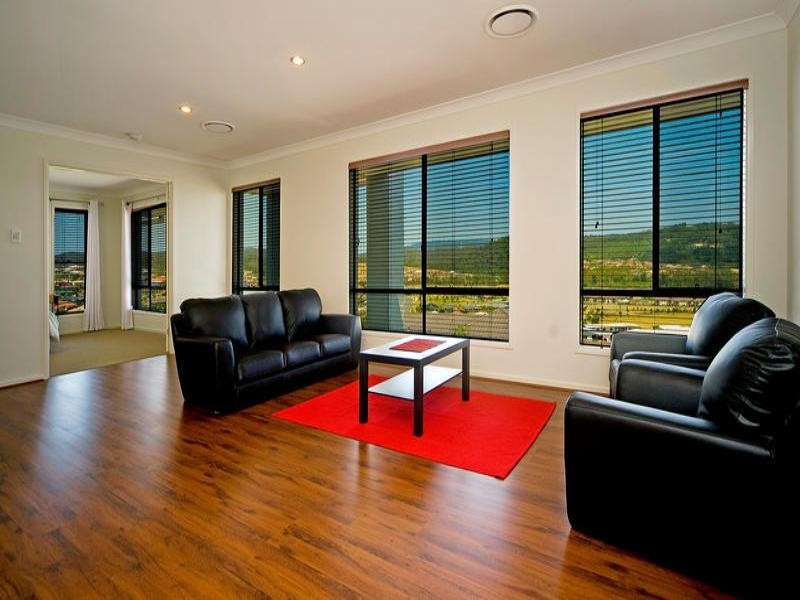 17 Sangster Crescent, Pacific Pines QLD 4211