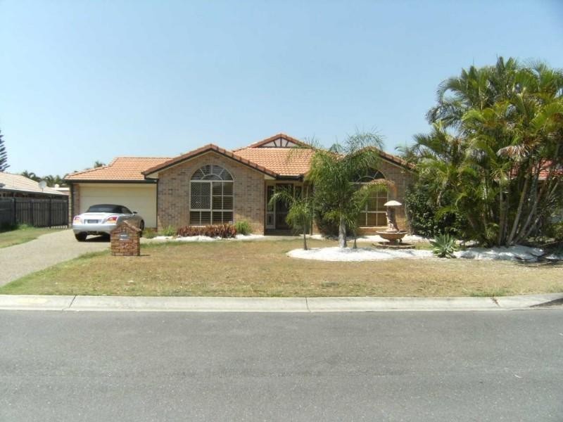 11 Saltwater Terrace, Helensvale QLD 4212