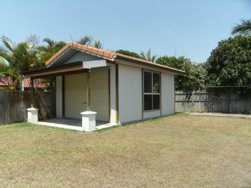 11 Saltwater Terrace, Helensvale QLD 4212