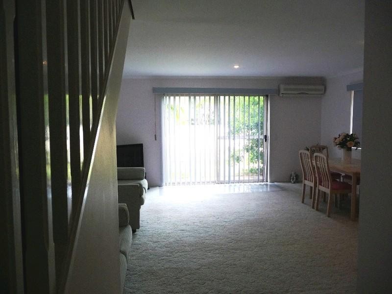 25/461 Pine Ridge Road, Runaway Bay QLD 4216