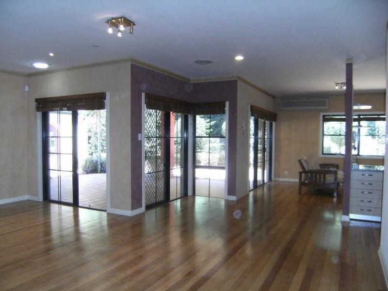 3297 Palladian Drive, Hope Island QLD 4212