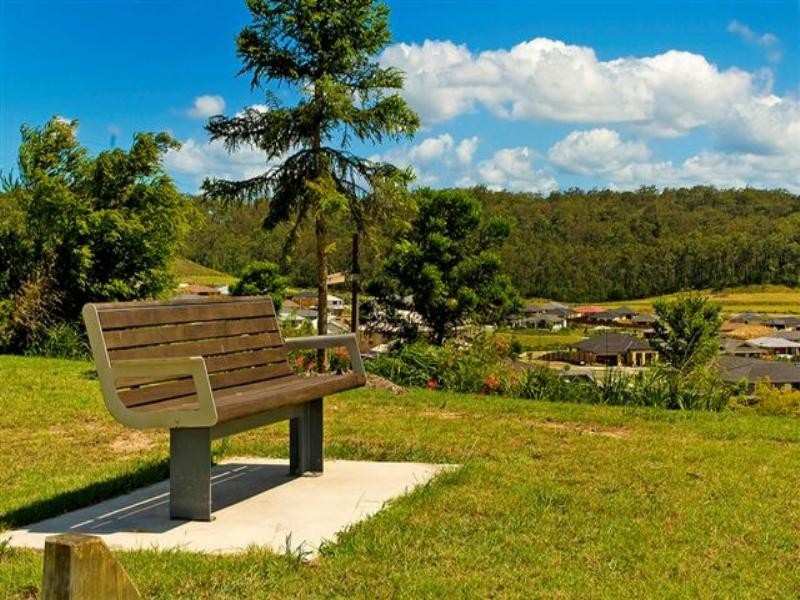 5 Diamantina Circut, Pacific Pines QLD 4211