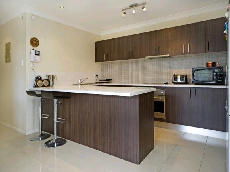 1/6 Jessica Drive, Upper Coomera QLD 4209