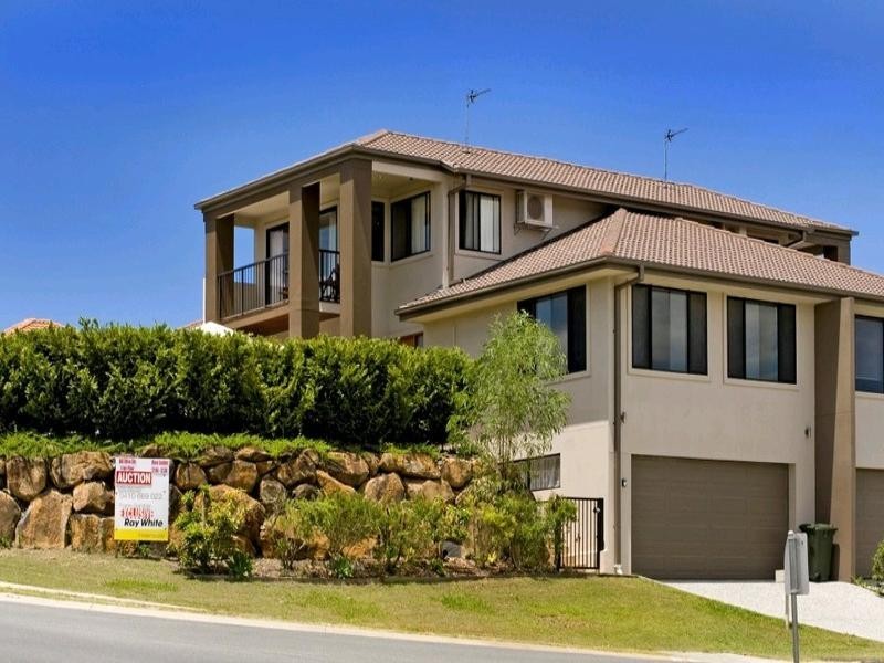 1/6 Jessica Drive, Upper Coomera QLD 4209