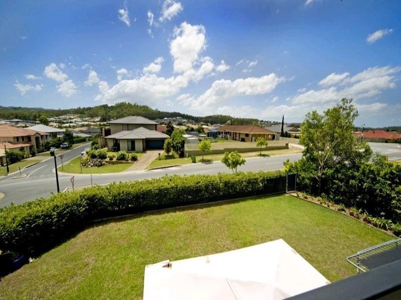 1/6 Jessica Drive, Upper Coomera QLD 4209