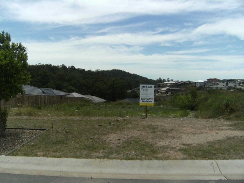 15 Willunga Street, Pacific Pines QLD 4211