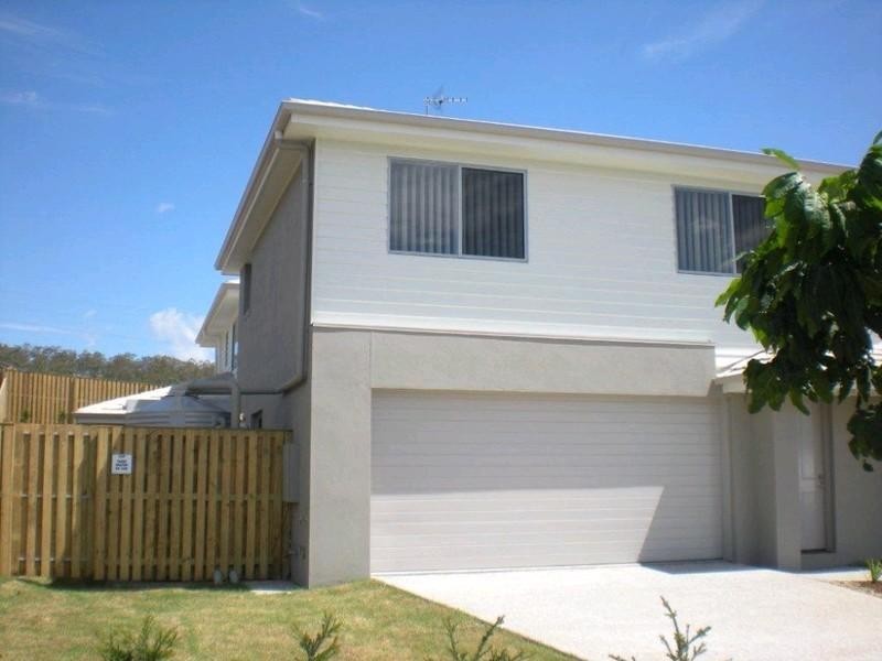 1/24 Faraday Court, Pacific Pines QLD 4211