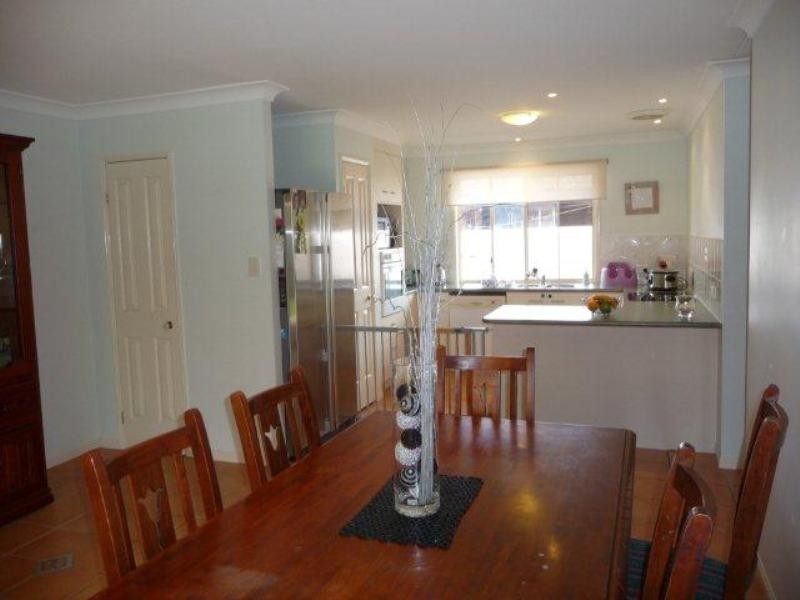 16 Graywillow Boulevard, Oxenford QLD 4210