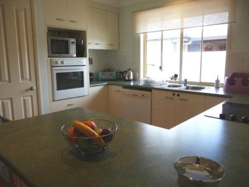 16 Graywillow Boulevard, Oxenford QLD 4210