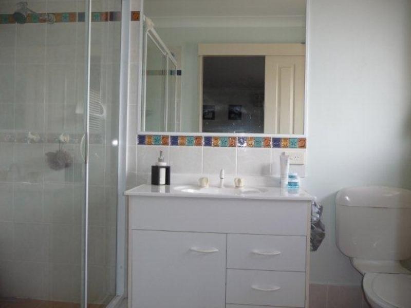 16 Graywillow Boulevard, Oxenford QLD 4210