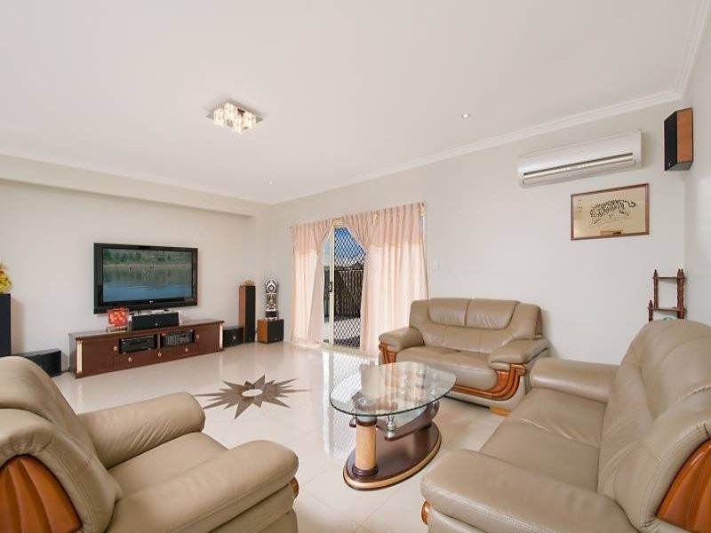 8 Bader Road, Upper Coomera QLD 4209
