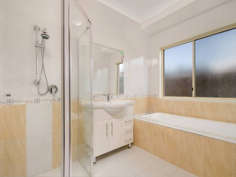 8 Bader Road, Upper Coomera QLD 4209