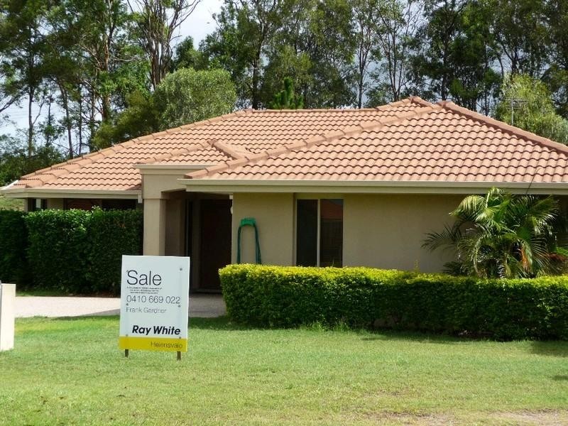 22 Broxbourne Place, Oxenford QLD 4210