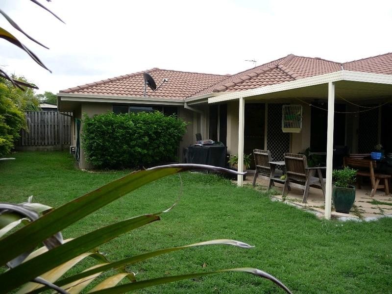22 Broxbourne Place, Oxenford QLD 4210