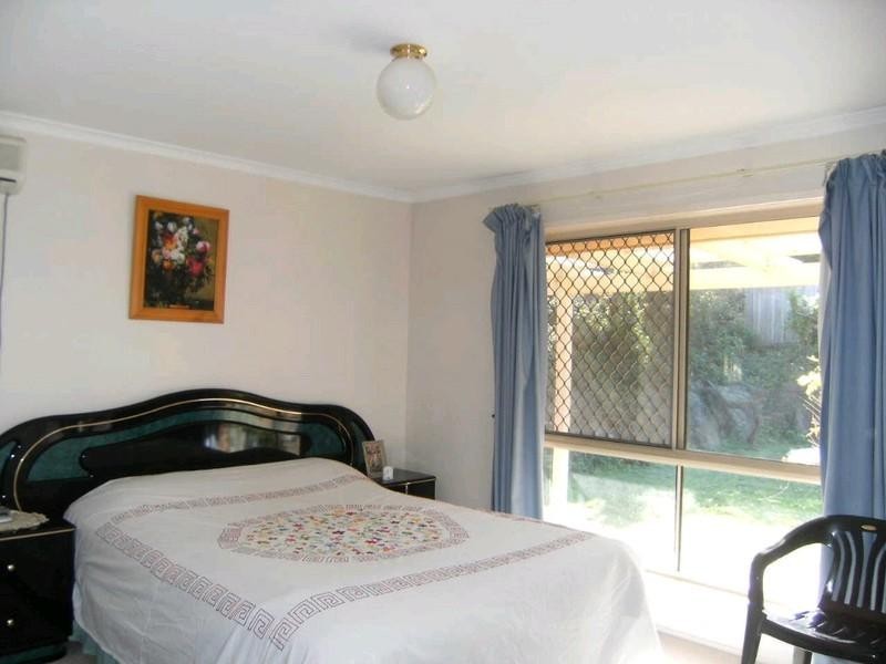 13 Range Court, Arundel QLD 4214