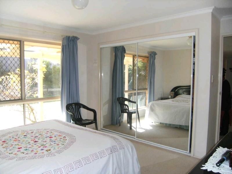 13 Range Court, Arundel QLD 4214