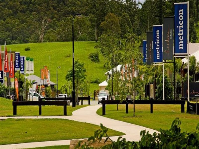 18 Lagoon Park Road, Maudsland QLD 4210