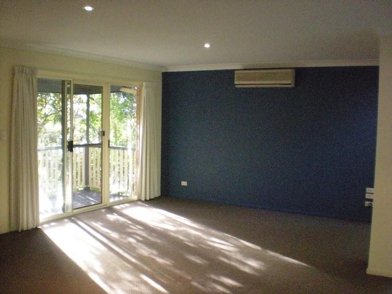 Pacific Pines QLD 4211