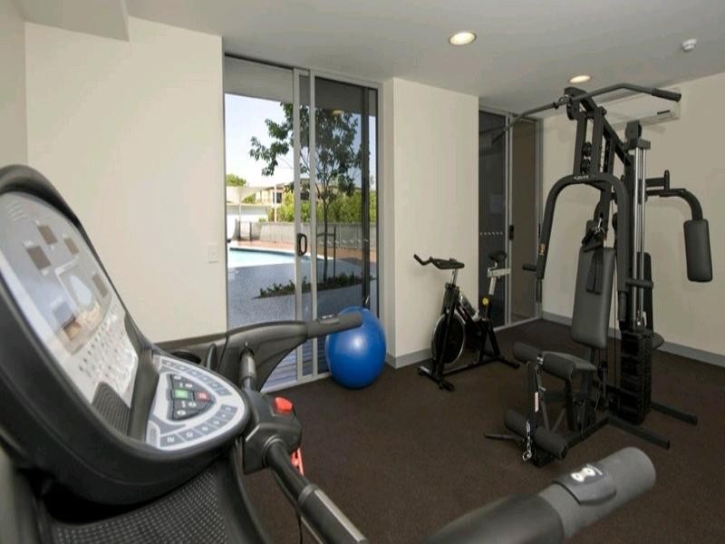 135 Lakelands Drive, Merrimac QLD 4226