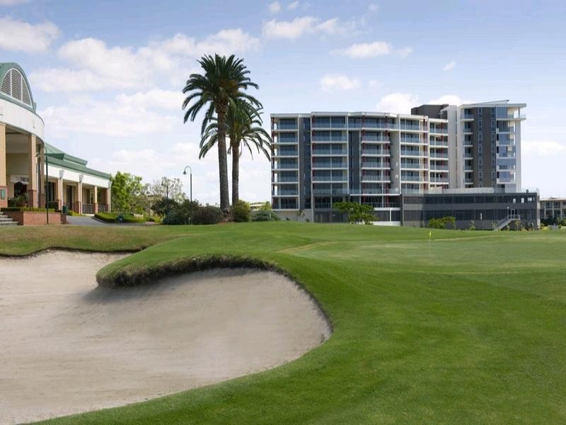 135 Lakelands Drive, Merrimac QLD 4226